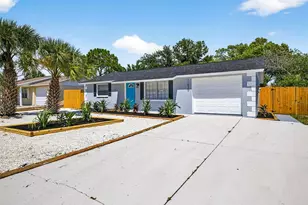 11520 Meadow Dr, Port Richey, FL 34668 - Photo 1