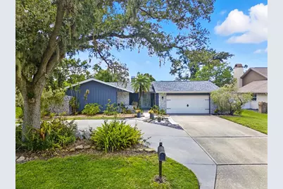 5316 Dominica Circle, Sarasota, FL 34233 - Photo 1