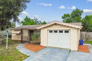 1042 Saxon Ln, Holiday, FL 34691 - Photo 1
