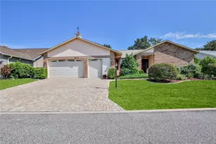 7105 Myrtlewood Ln, Spring Hill, FL 34606 - Photo 1