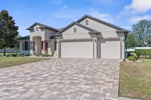 1067 Beckon Ct, Spring Hill, FL 34609 - Photo 1