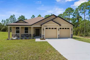 16143 Penn State Rd, Weeki Wachee, FL 34614 - Photo 1