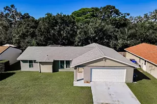 646 Timber Bay Cir W, Oldsmar, FL 34677 - Photo 1