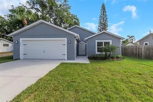 6920 Washington St, New Port Richey, FL 34652 - Photo 1