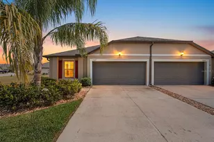 13243 Crest Lake Dr, Hudson, FL 34669 - Photo 1