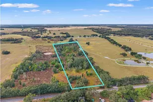8955 Fort King Rd, Zephyrhills, FL 33541 - Photo 1
