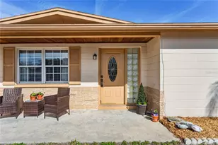 7401 Country Club Dr, Hudson, FL 34667 - Photo 1
