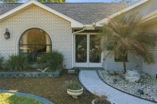 3050 Stephanie Dr, Spring Hill, FL 34608 - Photo 1