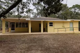 8481 S Great Oaks Dr, Floral City, FL 34436 - Photo 1