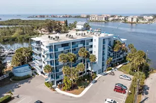 4823 Ebbtide Ln, Port Richey, FL 34668 - Photo 1
