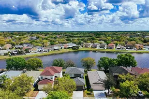 7951 Carriage Pointe Dr, Gibsonton, FL 33534 - Photo 1