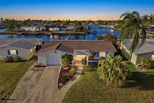 6521 Leeside Isle, Hudson, FL 34667 - Photo 1
