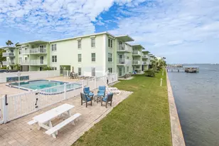 464 N Paula Dr, Dunedin, FL 34698 - Photo 1