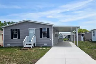 9128 Scepter Ave, Brooksville, FL 34613 - Photo 1