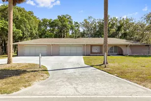 8976 Lake Dr, New Port Richey, FL 34654 - Photo 1