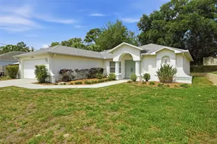 11030 Linden Dr, Spring Hill, FL 34609 - Photo 1