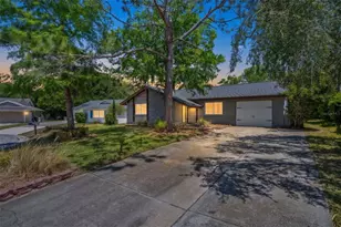 8804 Lincolnshire Dr, Hudson, FL 34667 - Photo 1