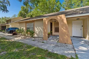 3410 Laurel Dale Dr, Tampa, FL 33618 - Photo 1