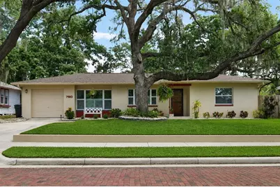 750 Wood Street, Dunedin, FL 34698 - Photo 1
