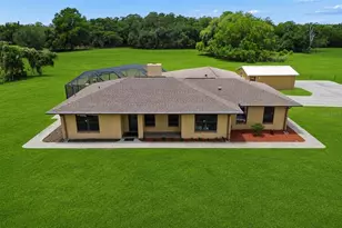 3501 Austin Trail Ln, Plant City, FL 33565 - Photo 1