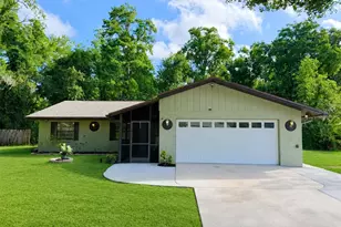 10849 Lakeview Dr, New Port Richey, FL 34654 - Photo 1