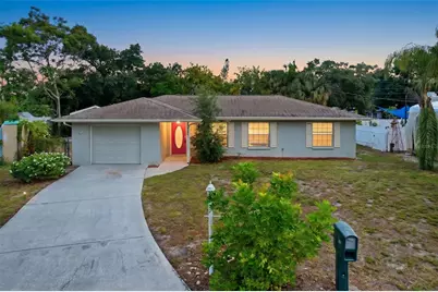 3019 40th Avenue W, Bradenton, FL 34205 - Photo 1
