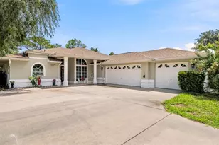 13194 Roseanna Dr, Spring Hill, FL 34609 - Photo 1