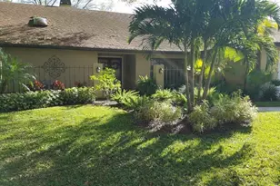 392 Lakeview Terrace, Palm Harbor, FL 34683 - Photo 1