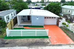 2135 Orange Dr, Holiday, FL 34691 - Photo 1