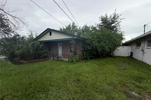 4808 Arrowwood Dr, Tampa, FL 33615 - Photo 1