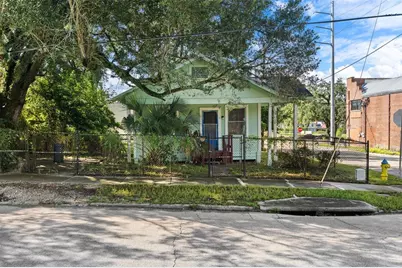 915 E Sitka Street, Tampa, FL 33604 - Photo 1