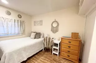 386 E 8th St, Boston, MA 02127 - Photo 3