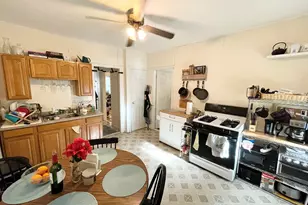 20 Howell St, Boston, MA 02125 - Photo 1