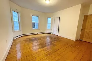 72 Calumet St, Boston, MA 02120 - Photo 11