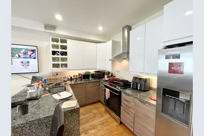 275 Dorchester #Street, Boston, MA 02127 - Photo 1