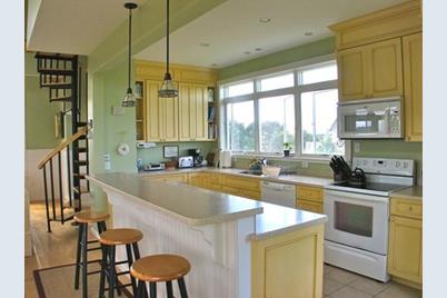 76 Mattakesett Way  Ed313, Edgartown, MA 02539 - Photo 3