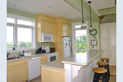 76 Mattakesett Way  Ed313, Edgartown, MA 02539 - Photo 25