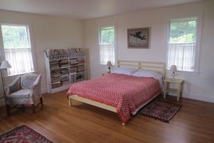 33 Menemsha Inn Rd Ch223 3, Chilmark, MA 02535 - Photo 7