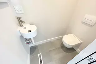 2 West 3rd, Boston, MA 02127 - Photo 9