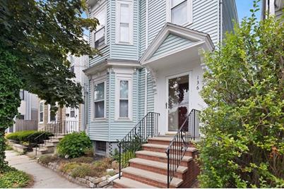 136 Coleridge St - Photo 1
