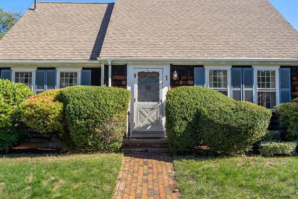 1 Beverly Ave, Marblehead, MA 01945 - MLS 73057740 - Coldwell Banker