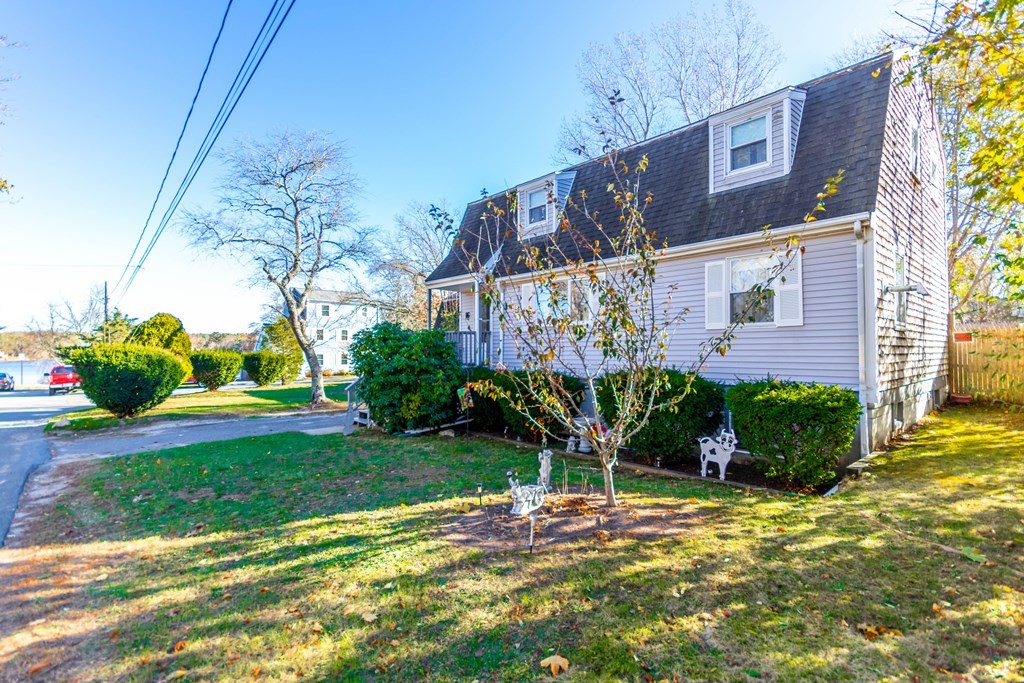16 Blueberry Rd, Bourne, MA 02532 MLS 73065862 Coldwell Banker