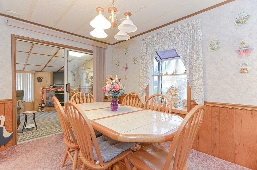 559 South Meadow Village, Carver, MA 02330 MLS 73066568 Coldwell