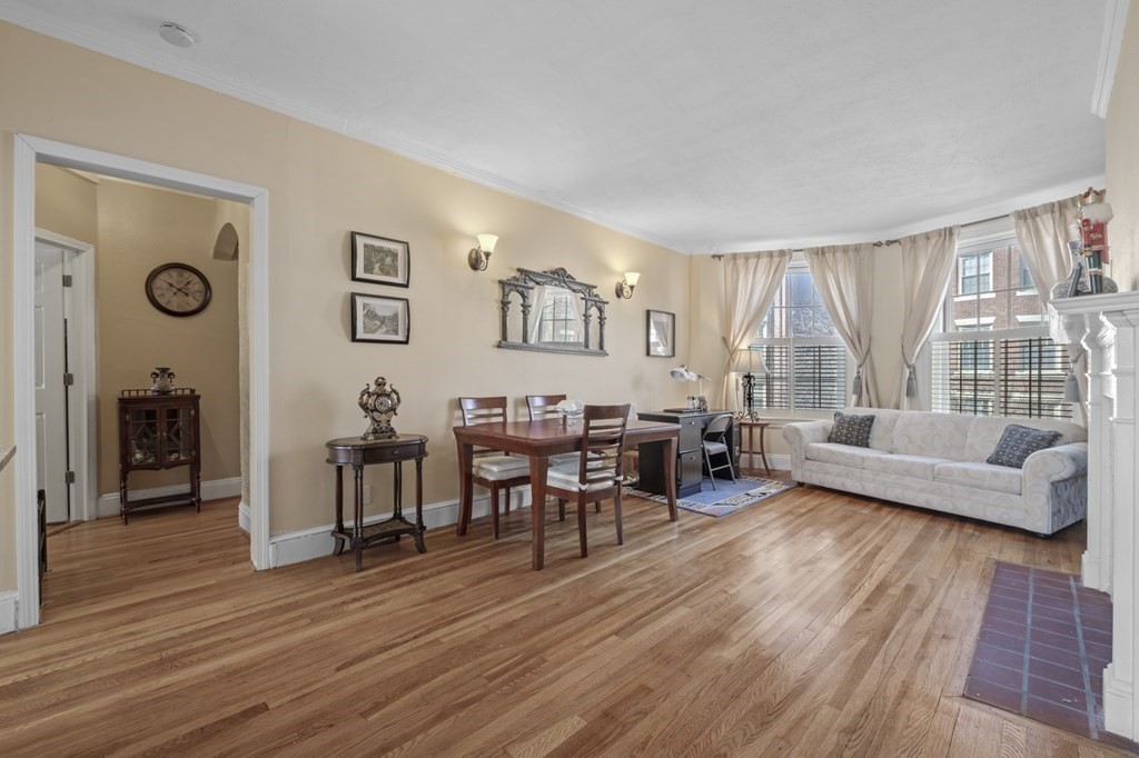 137 Beaconsfield Rd 4, Brookline, MA 02445 MLS 73087655 Coldwell