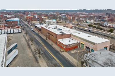 514 Main St, Holyoke, MA 01040 - Photo 25