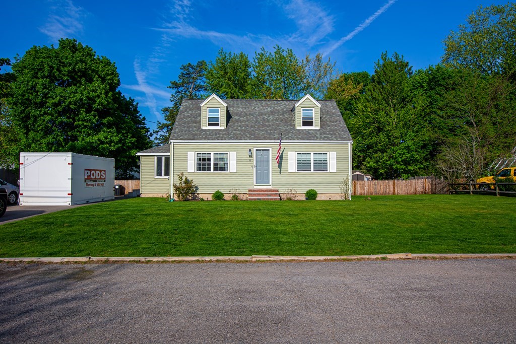 10 Park Ave, Plainville, MA 02762 MLS 73107148 Coldwell Banker