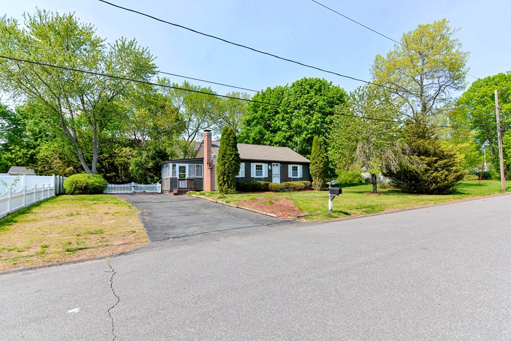 19 Benson Rd, Stoughton, MA 02072 MLS 73111442 Coldwell Banker