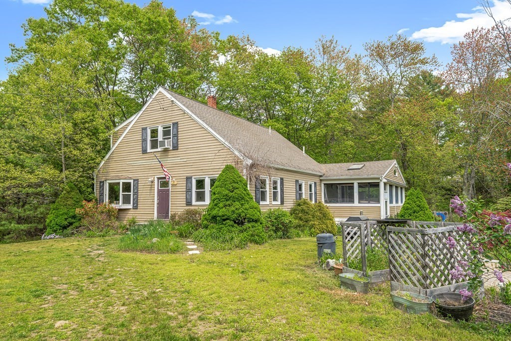 544 Foster St, North Andover, MA 01845 MLS 73112990 Coldwell Banker