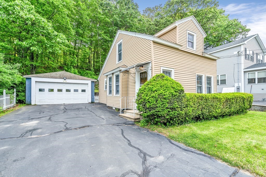 386 Lake Ave, Worcester, MA 01604 MLS 73116640 Coldwell Banker