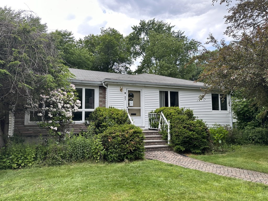 37 Selwyn Rd, Newton, MA 02461 MLS 73122963 Coldwell Banker